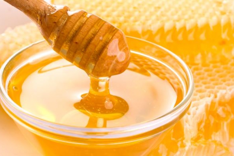 Hamisított kínai méz miatt a magyar méhészek uniós vizsgálatot akarnak