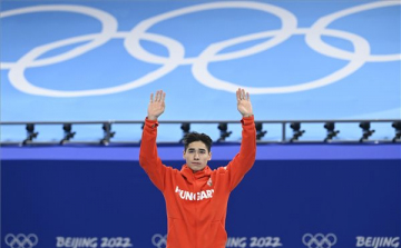 Történelmi aranyérmet nyert Liu Shaoang a téli olimpián