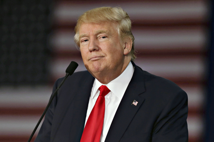 Az amerikai elnök ismételten tagadta a szexuális zaklatás vádját 