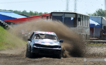 Új pálya új kihívás